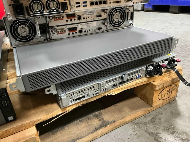 Switch - hp - am866b - afbeelding 2 van  2