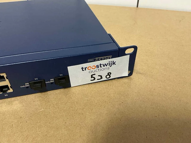 Switch - netgear - gs724t - afbeelding 3 van  3