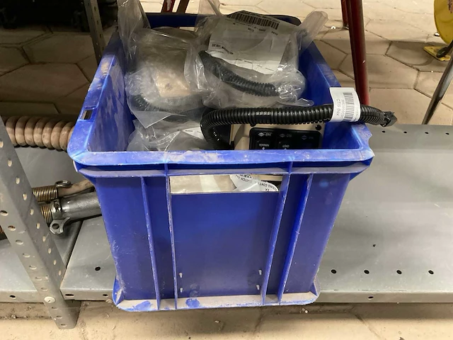Switch center housing control (9x) - afbeelding 4 van  4
