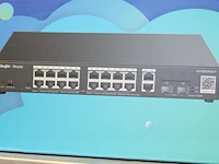 Switch ruijie type rg-es220gs-p - afbeelding 2 van  2
