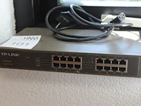 Switch tp-link tl-sg 1016 d. - afbeelding 1 van  1