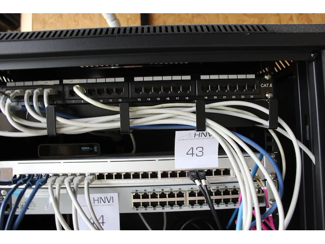 Switch ubiquiti unifi enterprise xg 24. - afbeelding 1 van  3