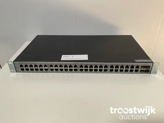 Switch - afbeelding 1 van  4