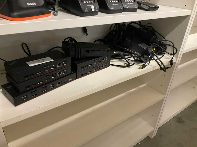 Switches (6x) - afbeelding 1 van  4