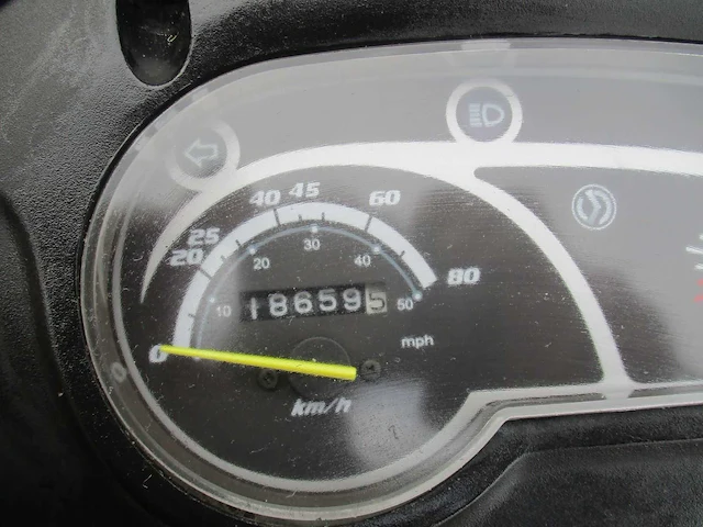 Sym - bezorg bromscooter - x-pro - scooter - afbeelding 3 van  11