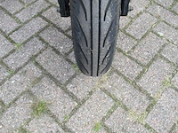 Sym - bezorg bromscooter - x-pro - scooter - afbeelding 4 van  11