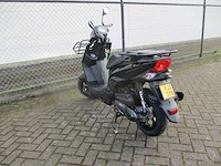 Sym - bezorg bromscooter - x-pro e5 injectie - scooter - afbeelding 2 van  11