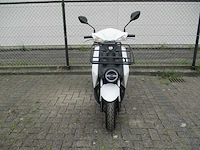 Sym - bezorgbromscooter - x-pro e5 injectie - scooter - afbeelding 5 van  11