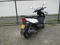 Sym - bezorgbromscooter - x-pro e5 injectie - scooter - afbeelding 9 van  11