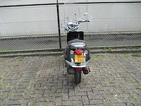Sym - bromscooter - allo - scooter - afbeelding 10 van  11