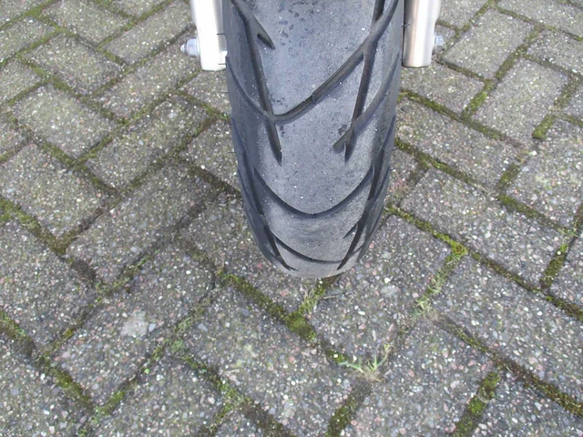 Sym - bromscooter - cello - scooter - afbeelding 6 van  11