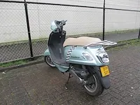 Sym - bromscooter - fiddle 50 - scooter - afbeelding 8 van  9