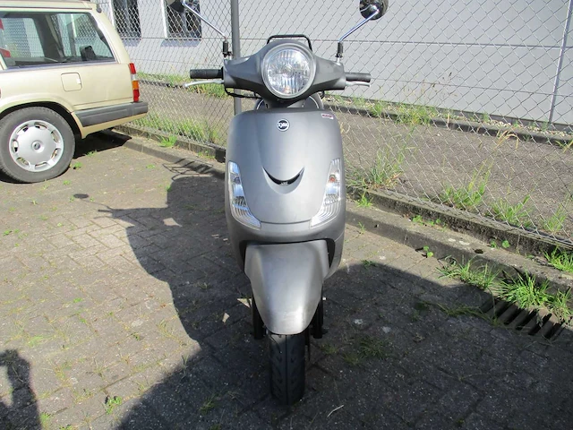 Sym - bromscooter - fiddle 50 s - scooter - afbeelding 5 van  11