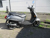 Sym - bromscooter - fiddle 50 s - scooter - afbeelding 8 van  11