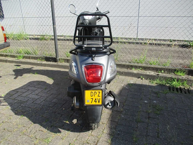 Sym - bromscooter - fiddle 50 s - scooter - afbeelding 10 van  11