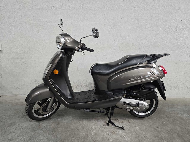 Sym - bromscooter - fiddle ii - 4t 45km uitvoering dpj36v - afbeelding 1 van  7