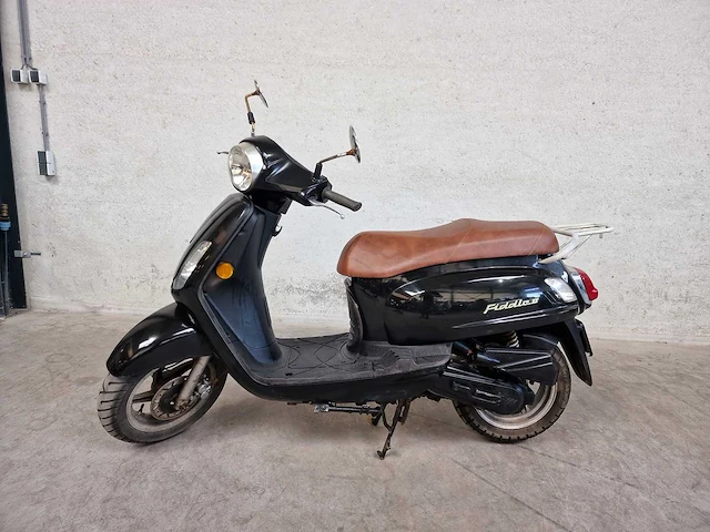 Sym - bromscooter - fiddle ii - 4t 45km uitvoering fz610v - afbeelding 1 van  7