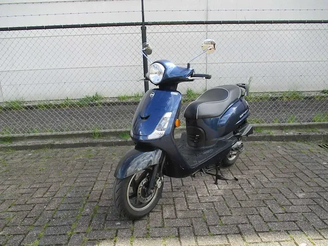 Sym - bromscooter - fiddle ii - scooter - afbeelding 2 van  9