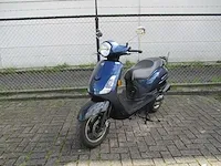 Sym - bromscooter - fiddle ii - scooter - afbeelding 2 van  9