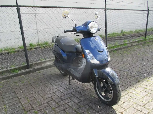 Sym - bromscooter - fiddle ii - scooter - afbeelding 4 van  9