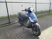 Sym - bromscooter - fiddle ii - scooter - afbeelding 4 van  9