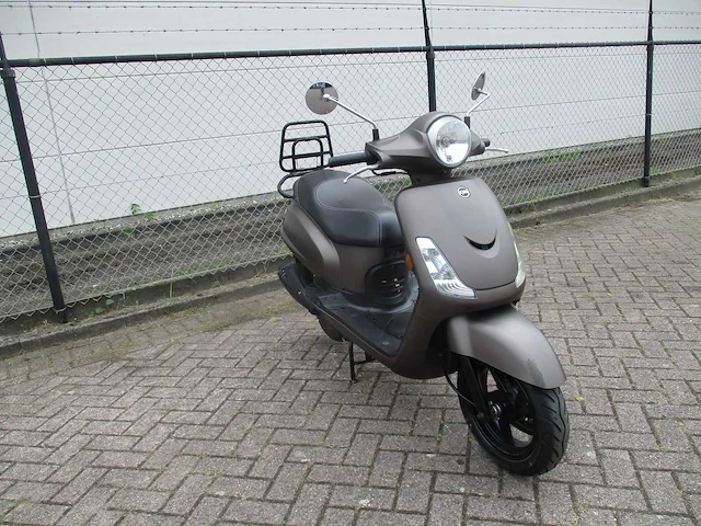 Sym - bromscooter - fiddle ii - scooter - afbeelding 7 van  11