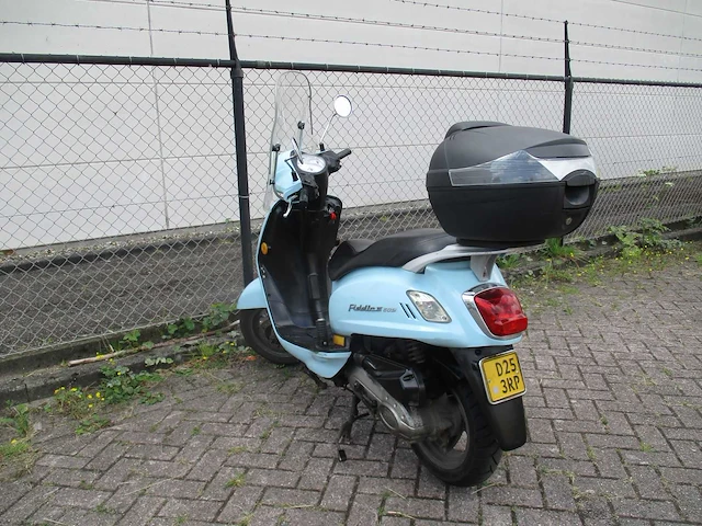 Sym - bromscooter - fiddle ii 50 s - scooter - afbeelding 2 van  11
