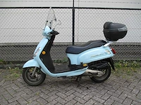 Sym - bromscooter - fiddle ii 50 s - scooter - afbeelding 1 van  11