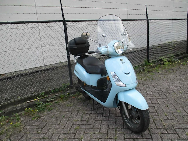 Sym - bromscooter - fiddle ii 50 s - scooter - afbeelding 7 van  11