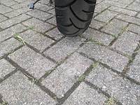 Sym - bromscooter - fiddle ii 50 s - scooter - afbeelding 11 van  11