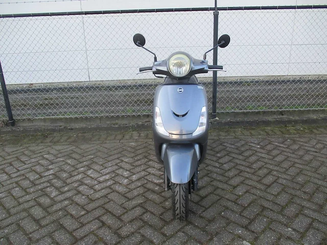 Sym - bromscooter - fiddle ii 50 s e4 - scooter - afbeelding 5 van  11