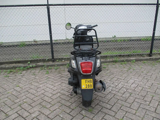Sym - bromscooter - fiddle ii 50 s e5 - scooter - afbeelding 10 van  11