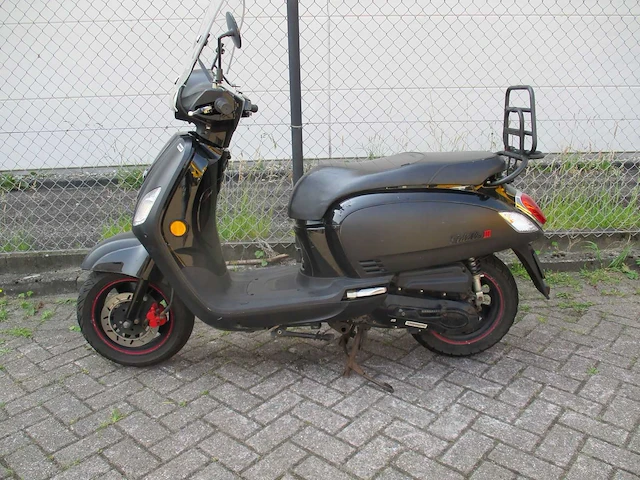 Sym - bromscooter - fiddle iii - scooter - afbeelding 1 van  11