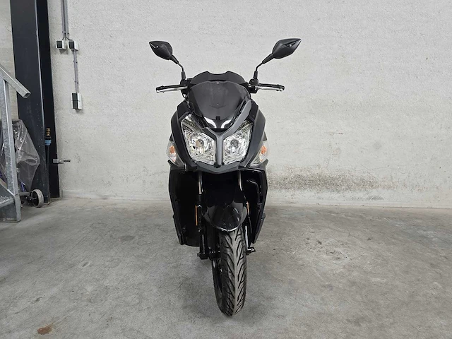 Sym - bromscooter - jet14 - 4t 45km uitvoering dxh75t - afbeelding 5 van  8