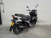Sym - bromscooter - jet14 - 4t 45km uitvoering dxh75t - afbeelding 7 van  8