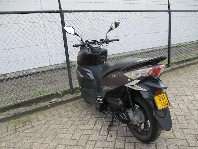 Sym - bromscooter - jet14 - scooter - afbeelding 2 van  11