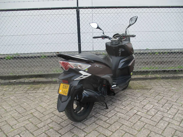 Sym - bromscooter - jet14 - scooter - afbeelding 9 van  11