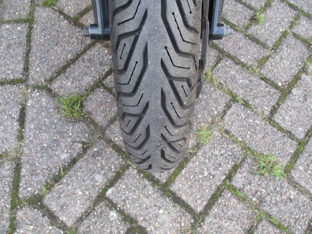 Sym - bromscooter - jet14 - scooter - afbeelding 6 van  11