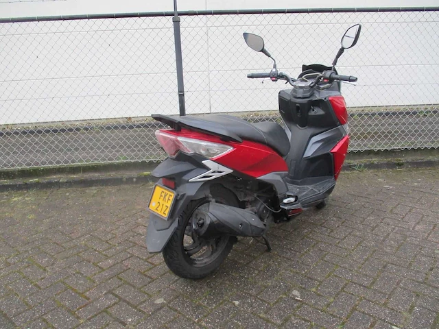 Sym - bromscooter - jet14 injectie - scooter - afbeelding 10 van  12