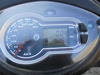 Sym - bromscooter - jet4 50 - scooter - afbeelding 3 van  11