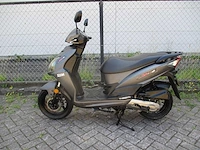 Sym - bromscooter - jet4 50 - scooter - afbeelding 1 van  11
