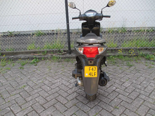 Sym - bromscooter - jet4 50 - scooter - afbeelding 10 van  11