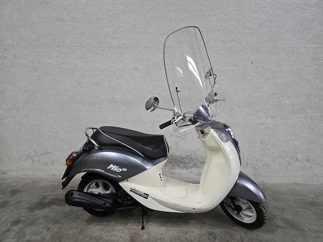 Sym - bromscooter - mio 50 - 4t 45km uitvoering dhd46l - afbeelding 2 van  7