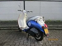 Sym - bromscooter - mio 50 fashion street style - scooter - afbeelding 7 van  9