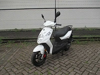 Sym - bromscooter - orbit 2 - scooter - afbeelding 4 van  11