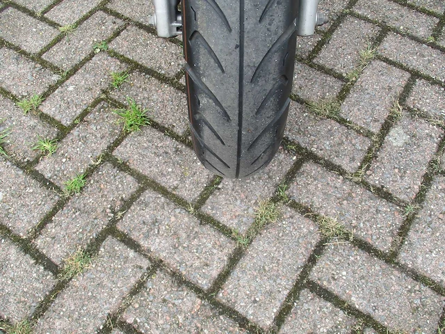 Sym - bromscooter - orbit 2 - scooter - afbeelding 6 van  11