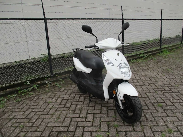 Sym - bromscooter - orbit 2 - scooter - afbeelding 7 van  11