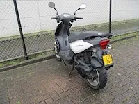 Sym - bromscooter - orbit 50 - scooter - afbeelding 2 van  9