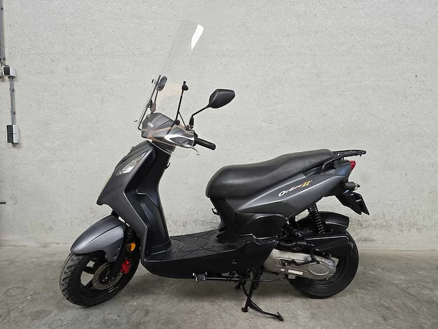 Sym - bromscooter - orbit 50 ii - 4t 45km uitvoering f948rn - afbeelding 1 van  7