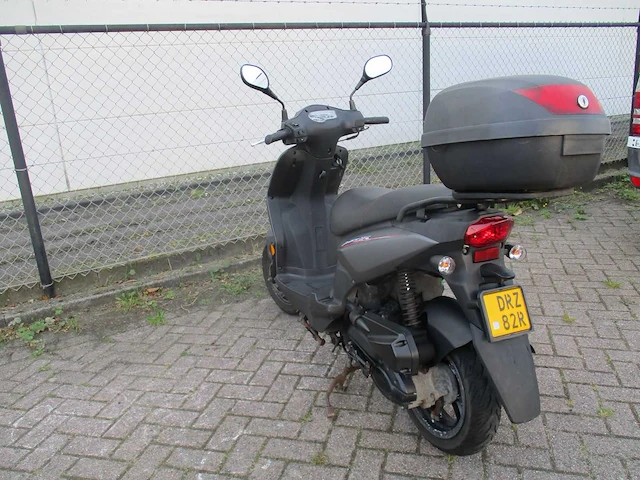 Sym - bromscooter - orbit ii 50 - scooter - afbeelding 2 van  11